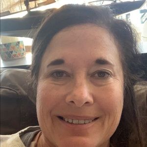 Meet your Posher, Michele